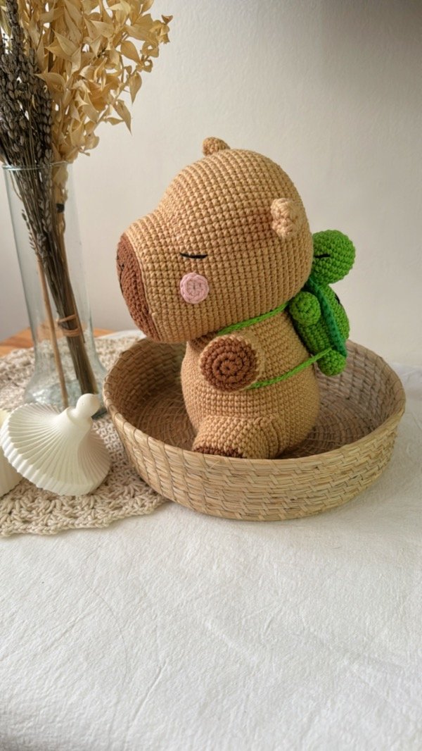 Producto - Capibara con mochila