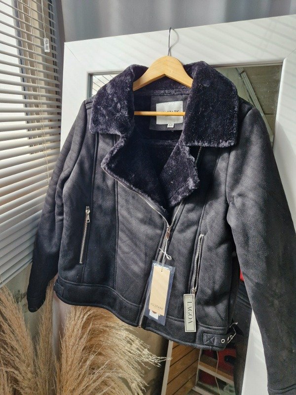 Producto - Gamulan negro importado