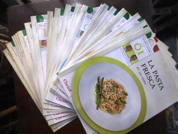 Producto - COCINA ITALIANA - 20 FASCICULOS - BLANCA COTTA - ENNIO CAROTA - CLARIN  COMPLETA