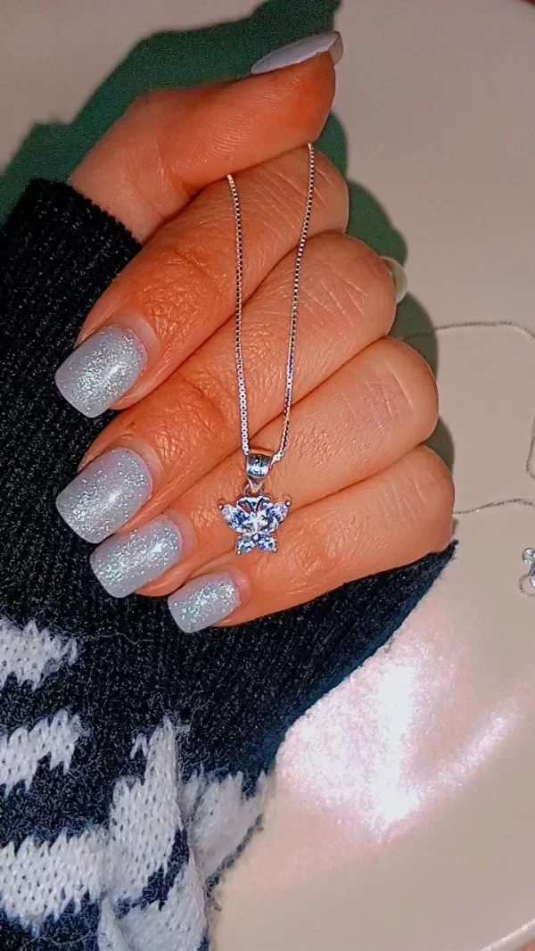 Producto - Cadena con dije mariposa cubic