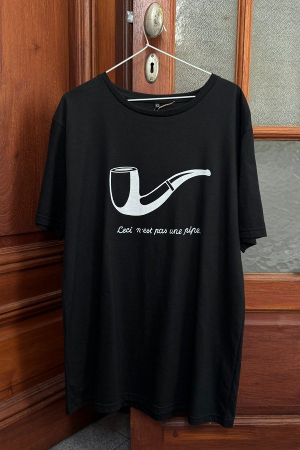 Producto - remera #Magritte