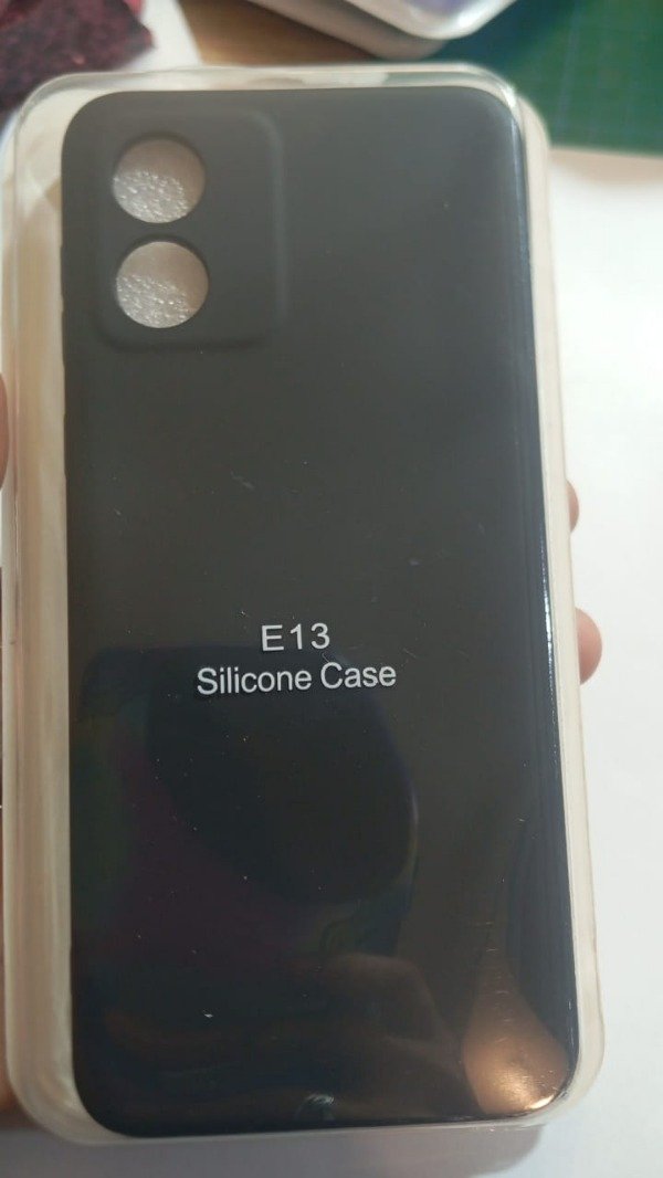 Producto - Funda Silicone Case Negro para Moto E13