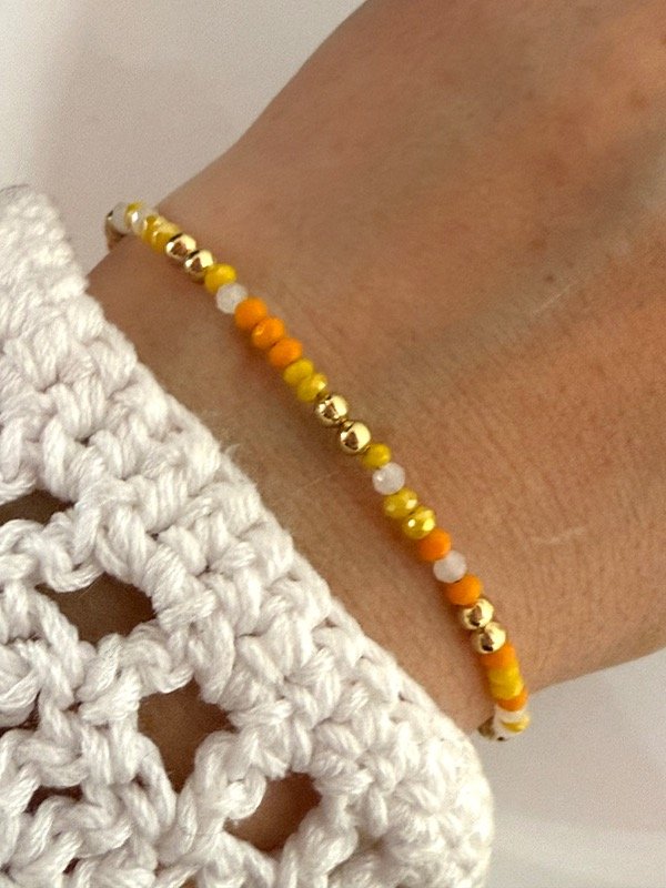 Producto - PD119 Pulsera piedritas y bolitas acero dorado
