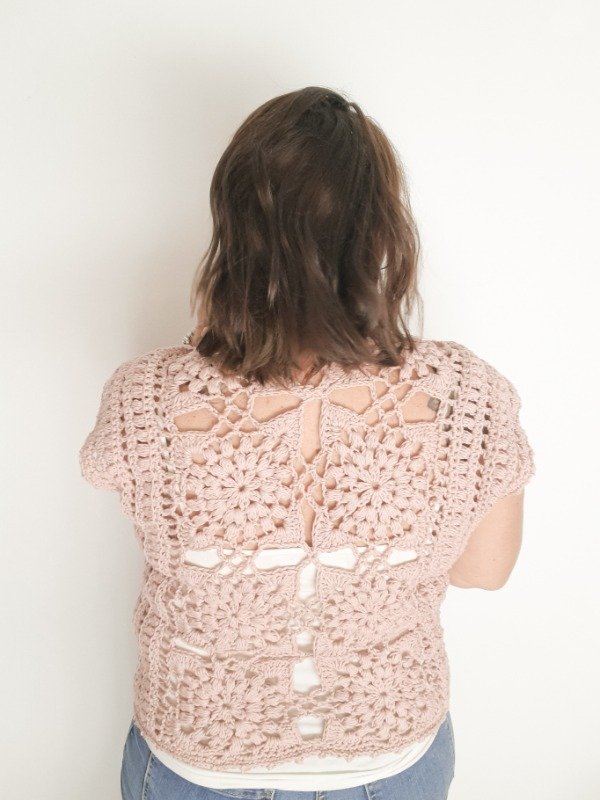 Patrón remera magnolia técnica crochet vertical + grannys — imagen 6