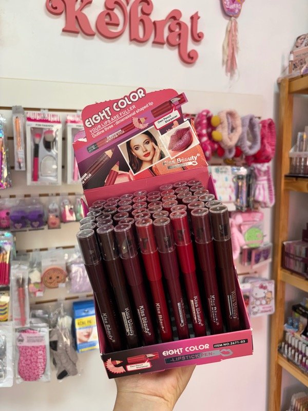 Producto - Lápiz delineador con sacapuntas kiss beauty