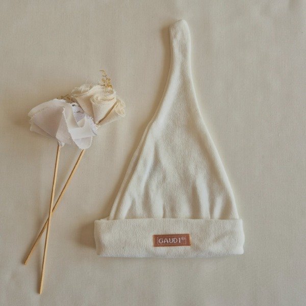 Producto - Gorrito nudo de algodón natural