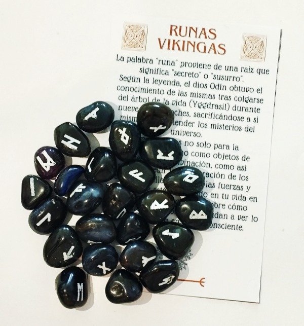 Producto - Runas grabadas en Piedra Natural
