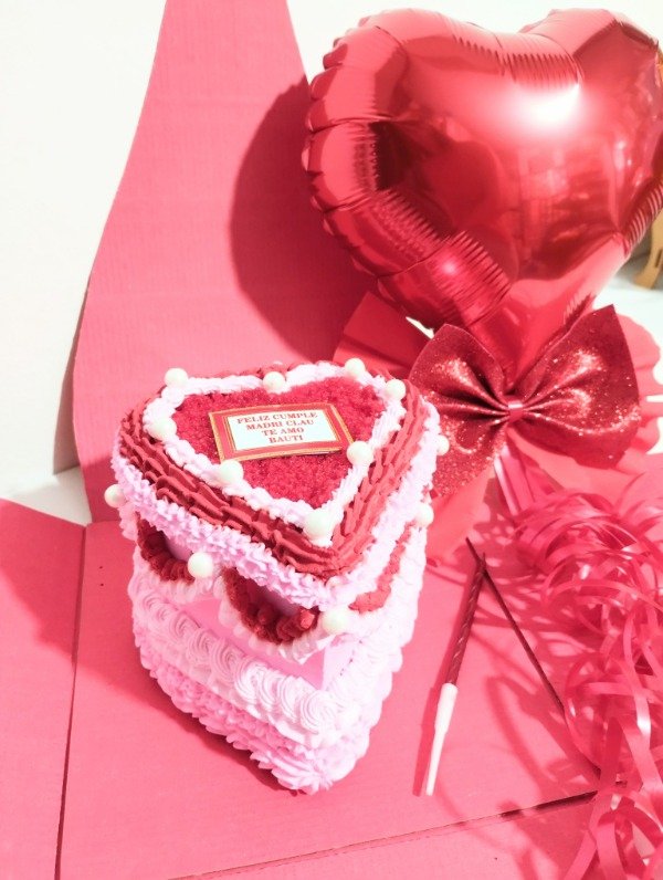 Producto - Mini desayuno torta corazon