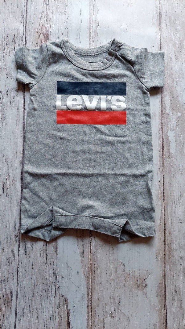Producto - ROMPER LEVIS 3 MESES