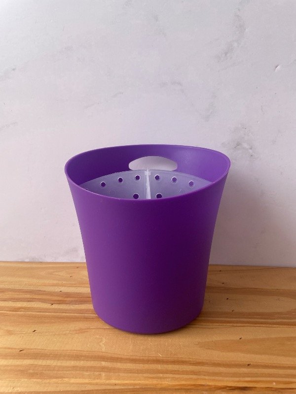 Producto - Escurridor Violeta