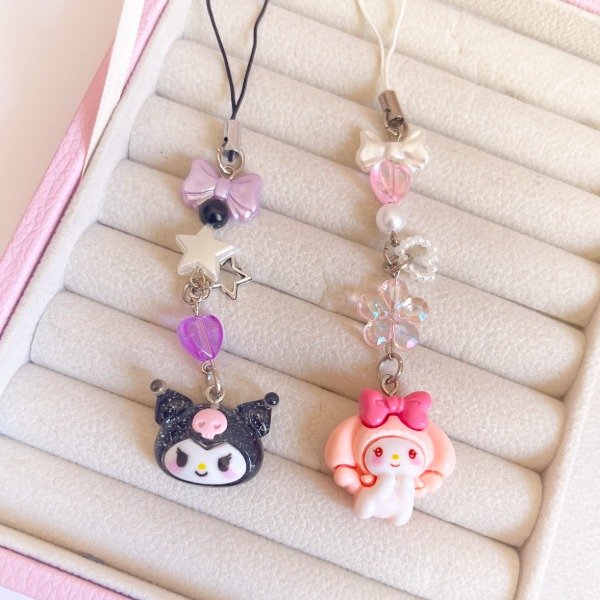 Producto - my melody o kuromi charm