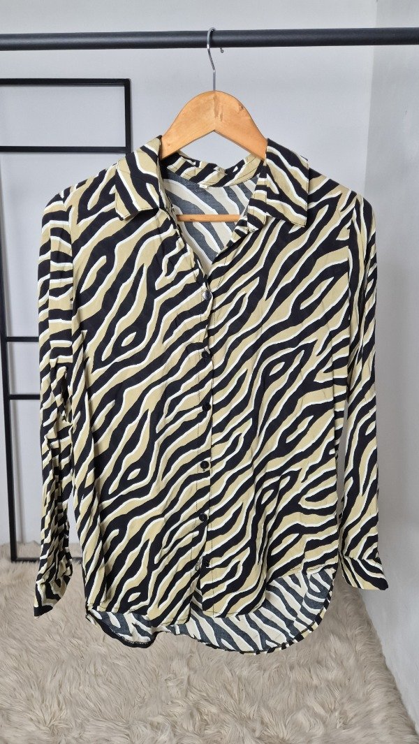 Producto - Camisa estampada