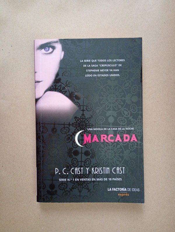 Producto - Marcada - P C y Kristin Cast - La Factoría de Ideas 2012