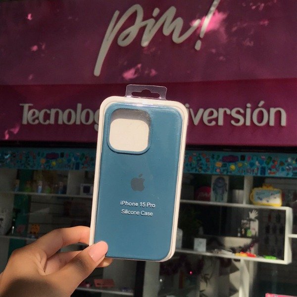 Producto - iPhone 15 Pro Silicone Case Verde Petróleo