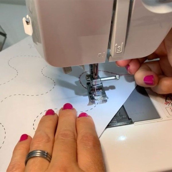 Producto - GRATIS - hojas para prácticas de costura