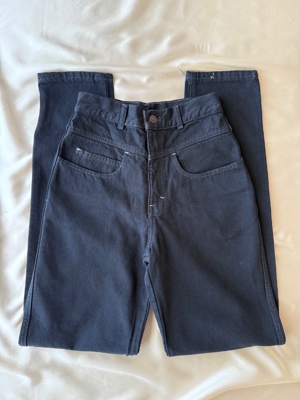 Producto - Calvin Klein canesú negro