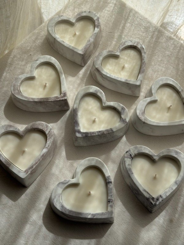 Producto - Velas corazón marmolado blanco y marrón - 55 disponibles - 4