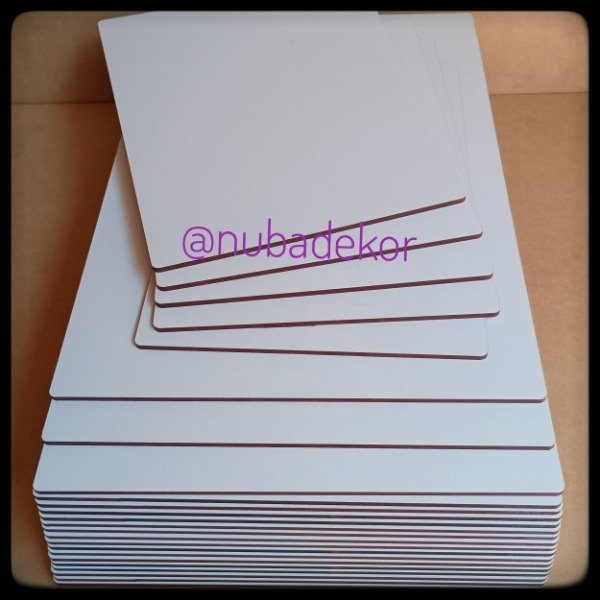 Producto - Bases tortas rectangular sin logo x12u