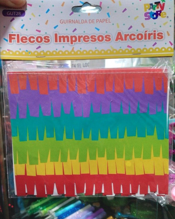 Producto - GUIRNALDA DE PAPEL FLECOS IMPRESOS ARCOIRIS 2.5 M.