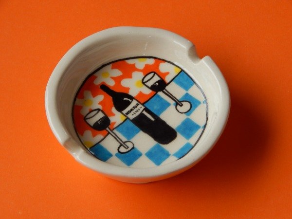 Producto - Cenicero Vinito 3