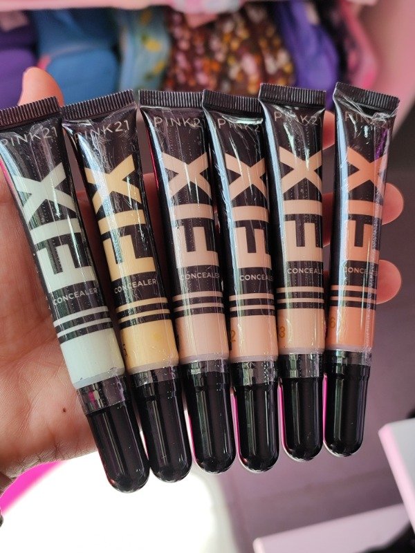Producto - Corrector/contorno líquido FIX PINK21