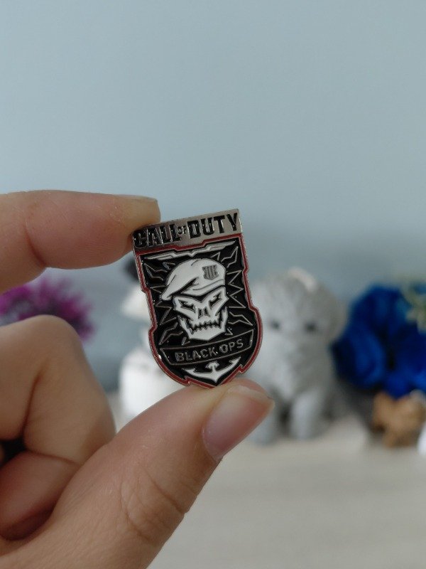 Producto - Pin metalizado - Call of duty #2008