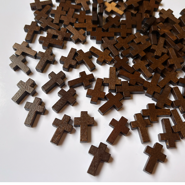 Producto - (1) CRUZ DE MADERA 22x14 MM x5 unidades