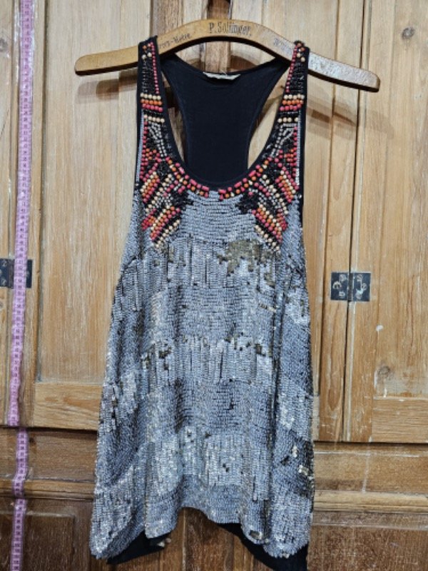 Producto - Musculosa Jazmín Chebar lentejuelas