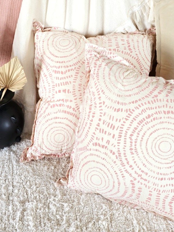 Producto - Almohadón espiral rosa