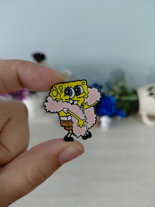 Producto - Pin metalizado - Bob Esponja #1481