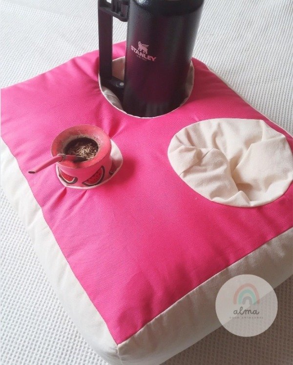 Producto - Almohadón Matero fucsia y natural