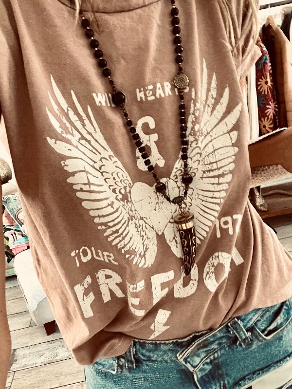 Producto - Remera freedom rosa - 4