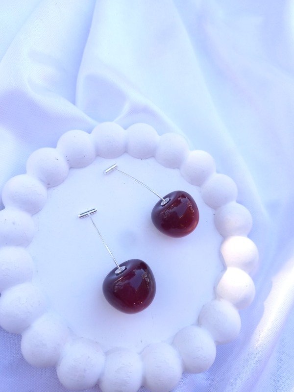 Producto - aritos cerezas (white)