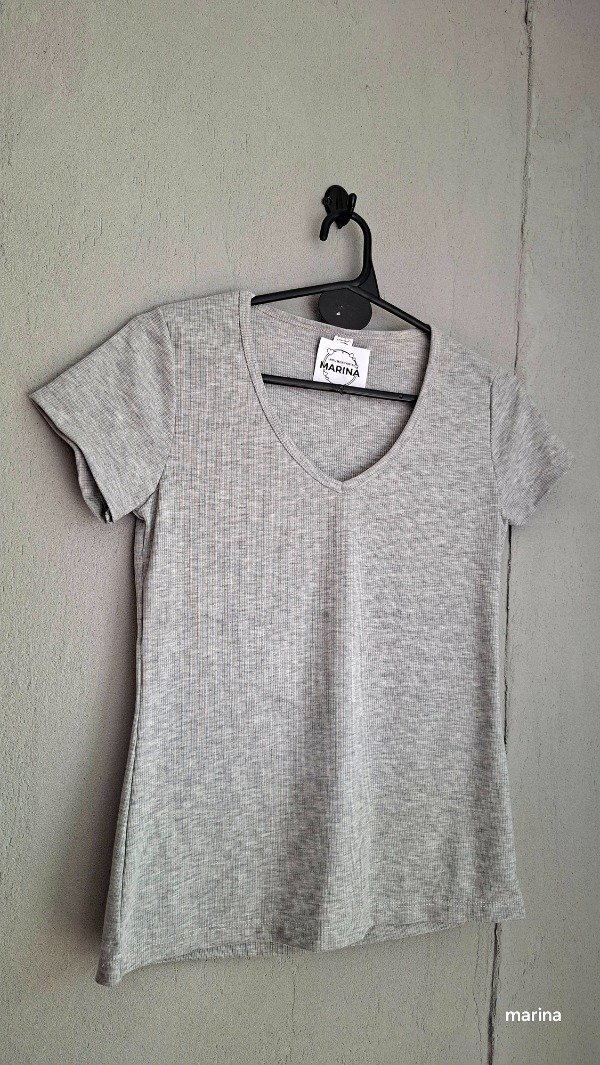 Producto - Remera básica de Morley - 0