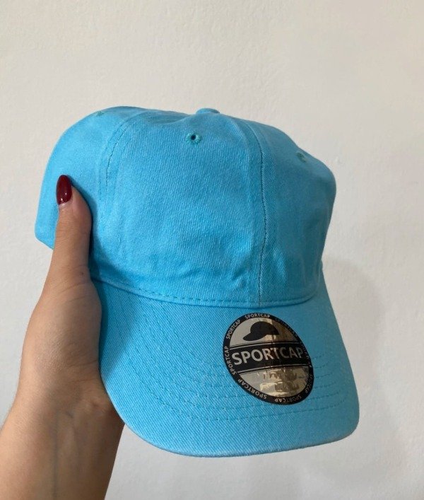 Producto - Gorra celeste lisa
