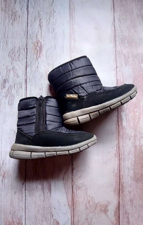 Producto - BOTAS NEGRAS LEMELU 18 CM