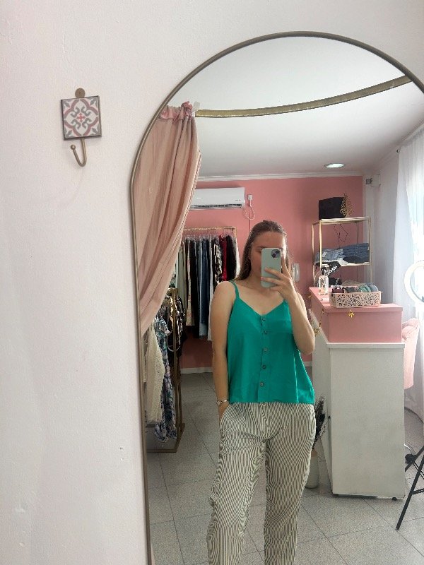 Producto - Musculosa Capri