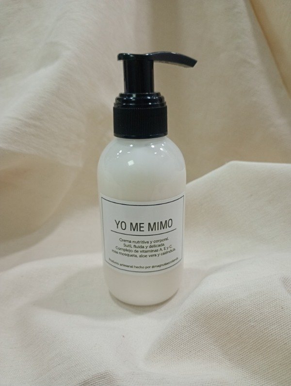 Producto - YO ME MIMO, Crema corporal nutritiva x 125gr
