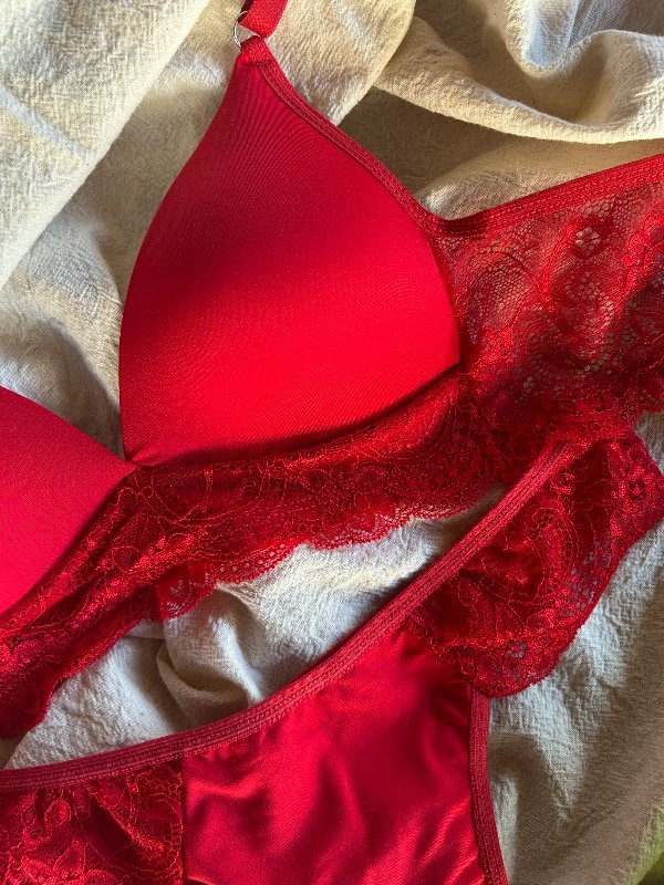 Producto - Conjunto Brunela Rojo