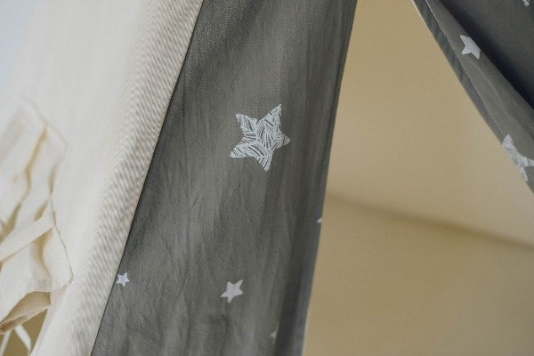 Producto - Carpa tipi gris estampa estrellas - 1
