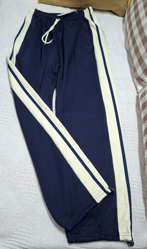 Producto - PANTALON BAGGY CON FRISA RAYAS GRANDES - 4