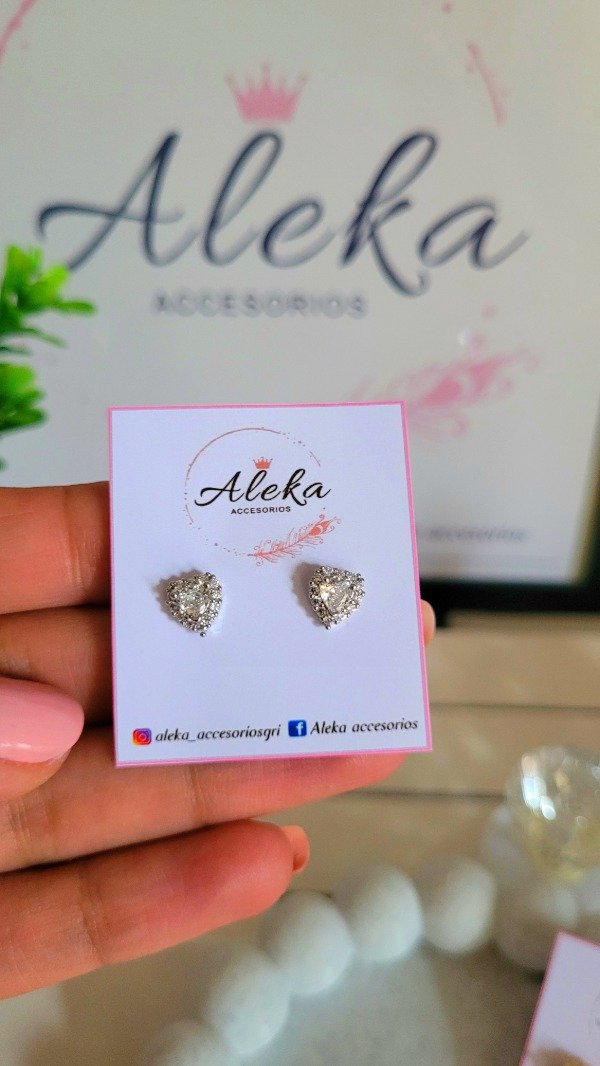 Producto - Aros corazón con zirconias y strass plateados - 0