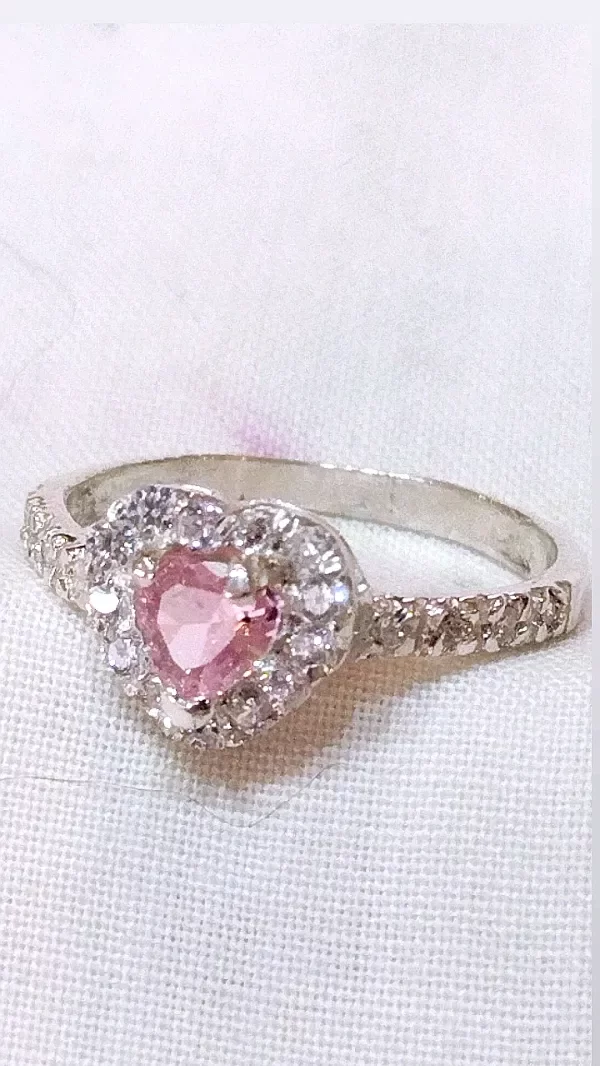 Producto - Anillo de Plata 925 corazon con todo el frente de piedras