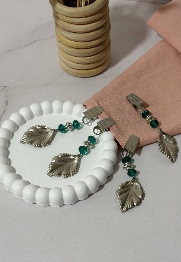 Producto - PESAS DE MATEL HOJAS