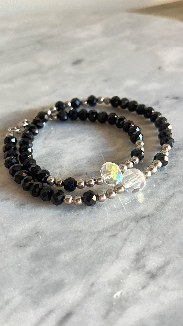 Producto - Pulsera doble vuelta negra