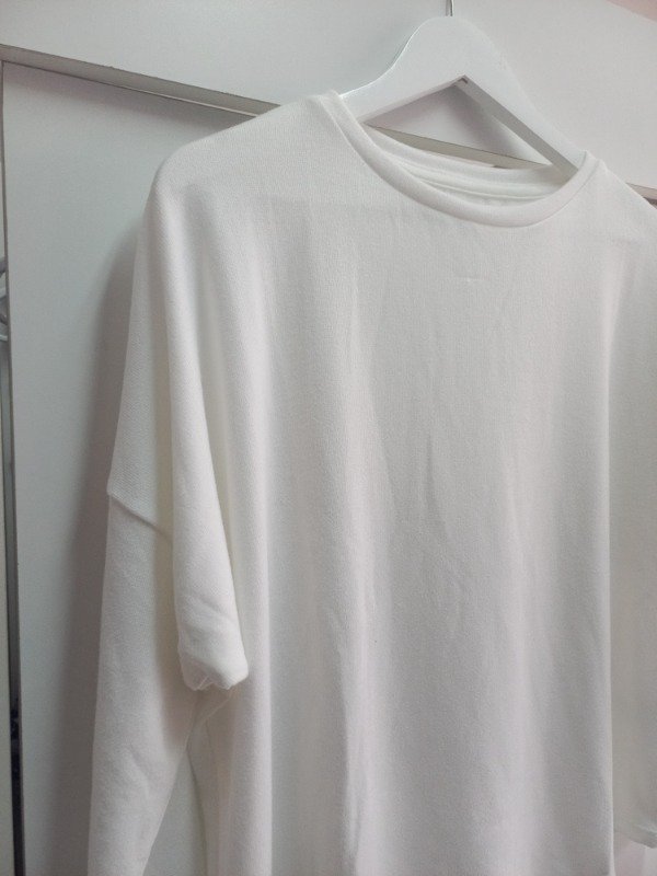 Producto - Buzo lanilla natural