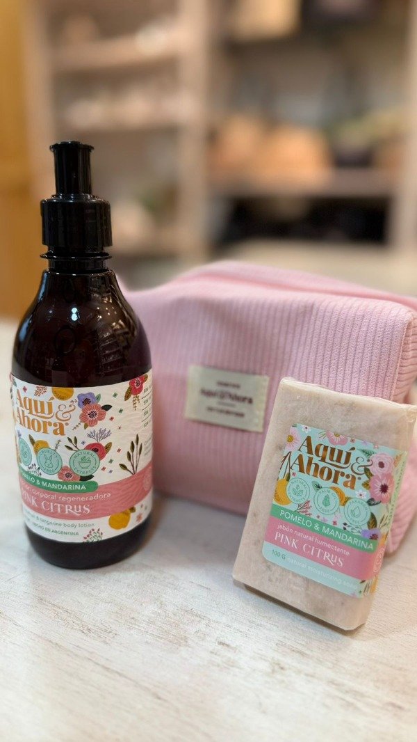 Producto - Set neceser con jabón y loción corporal - 730