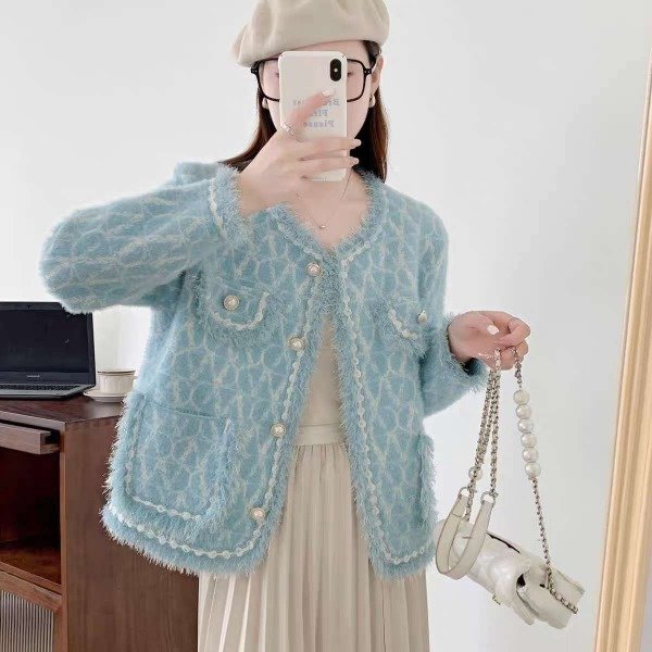 Producto - Chaqueta elastizada azul con brillos