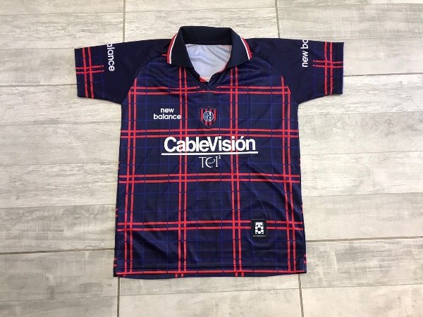 Producto - Camiseta retro de San Lorenzo 1998 azul
