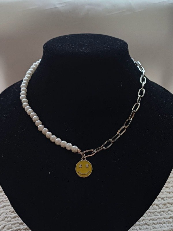 Producto - Collar mitad perlas mitad cadena